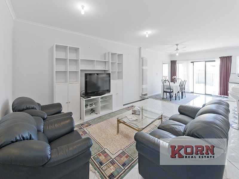 16 Stockade Drive, Walkley Heights SA 5098