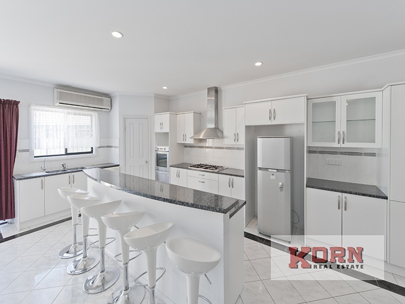 16 Stockade Drive, Walkley Heights SA 5098