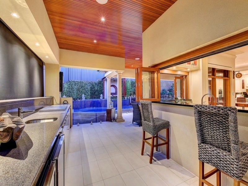 4 Waterhouse Court, Craigburn Farm SA 5051