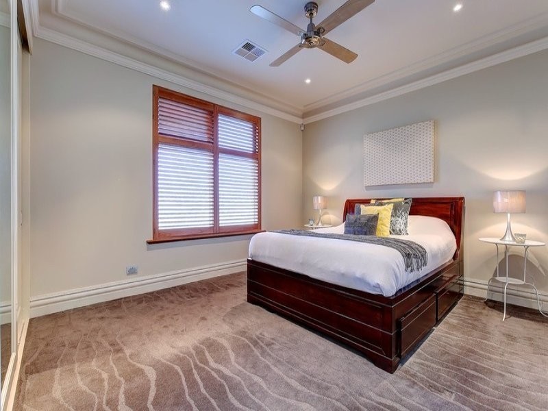 4 Waterhouse Court, Craigburn Farm SA 5051