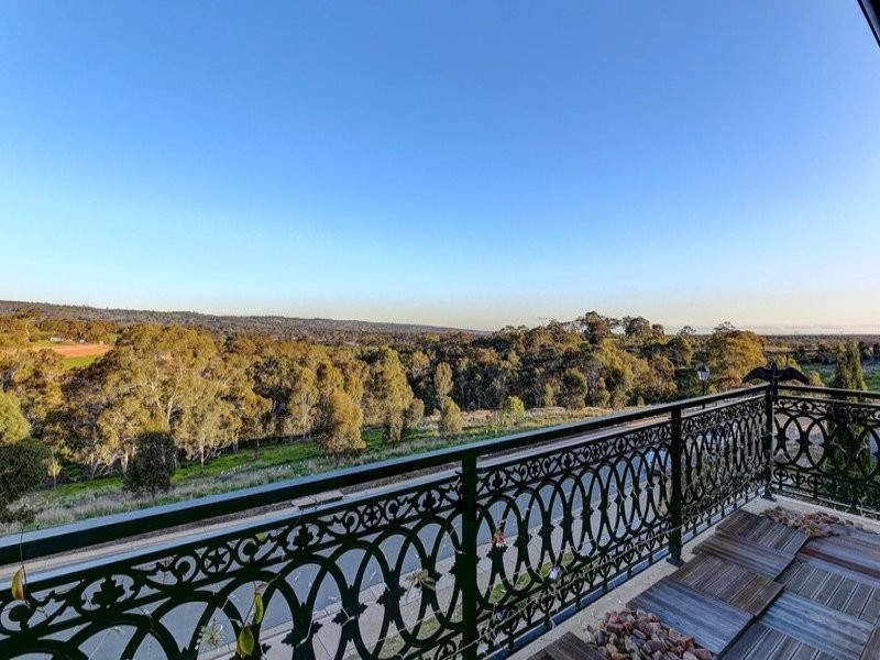 4 Waterhouse Court, Craigburn Farm SA 5051