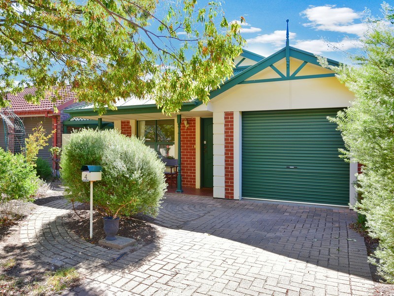 4 Field Street, Oakden SA 5086