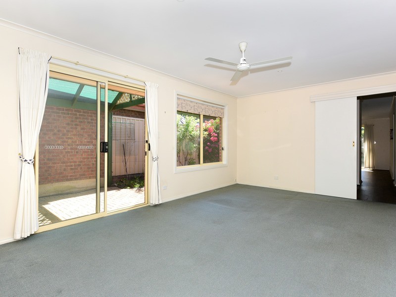 4 Field Street, Oakden SA 5086