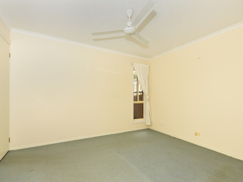 4 Field Street, Oakden SA 5086