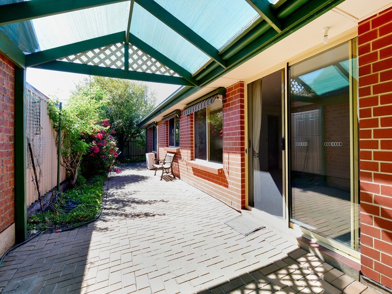 4 Field Street, Oakden SA 5086