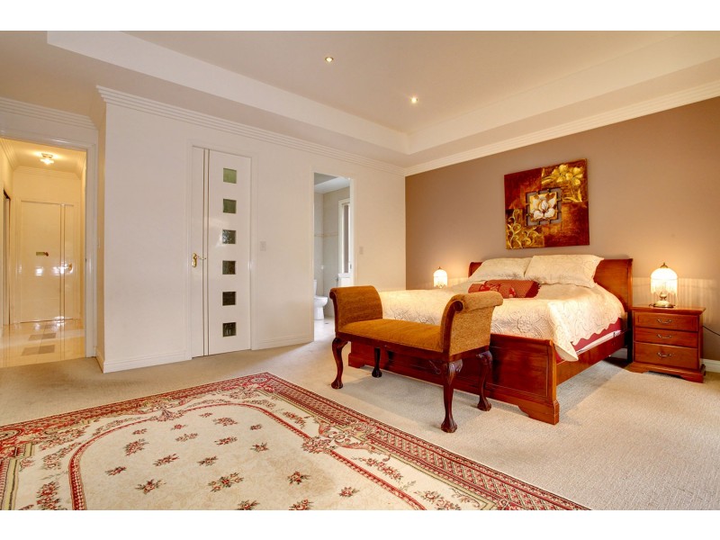 293 Shepherds Hills Road, Eden Hills SA 5050