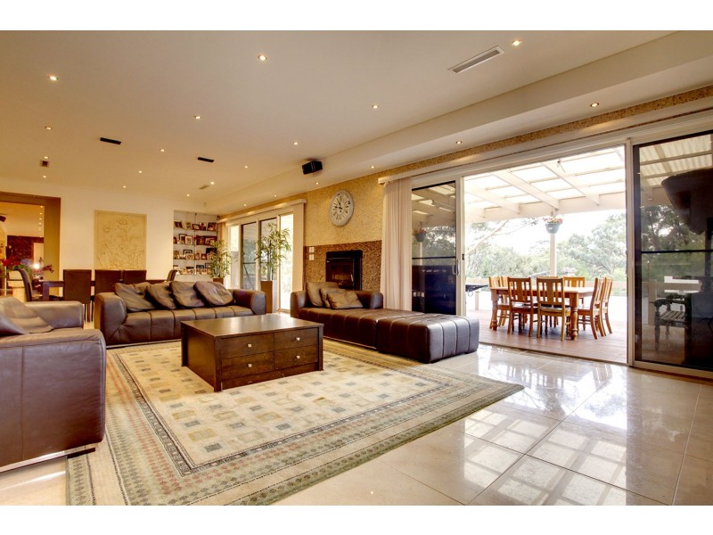 293 Shepherds Hills Road, Eden Hills SA 5050