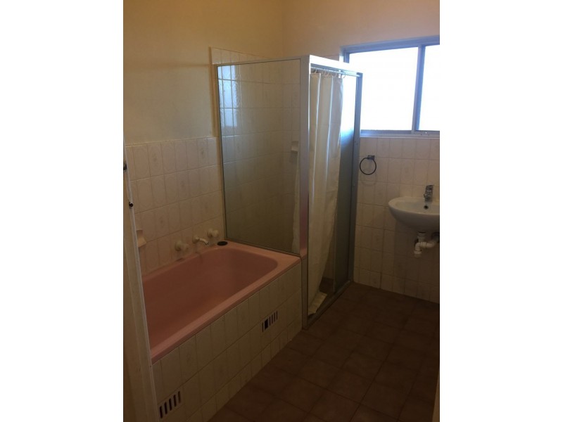 6 Garden Avenue, Campbelltown SA 5074