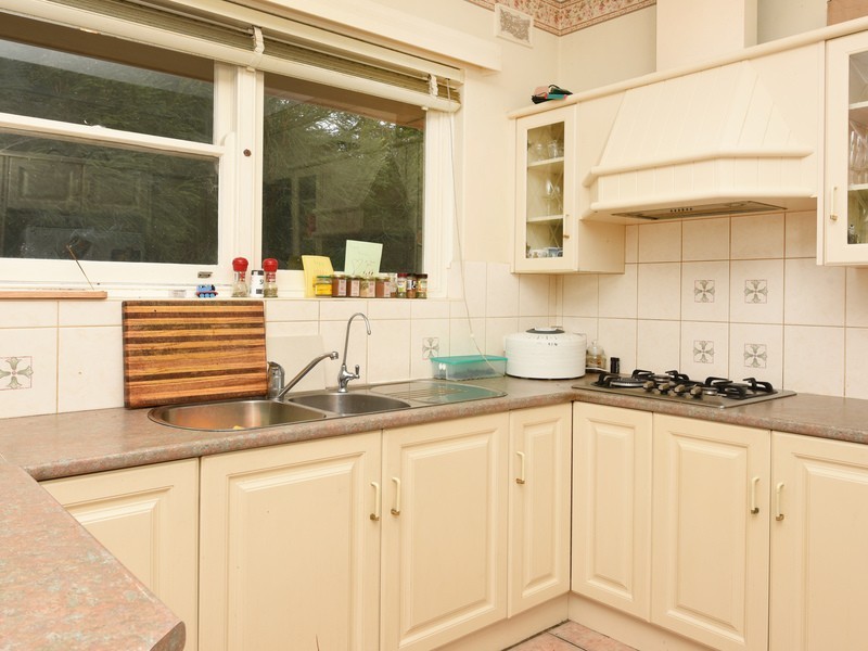 2 Boronia Drive, Hope Valley SA 5090