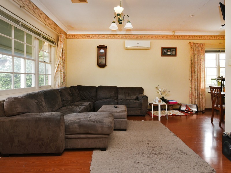 2 Boronia Drive, Hope Valley SA 5090