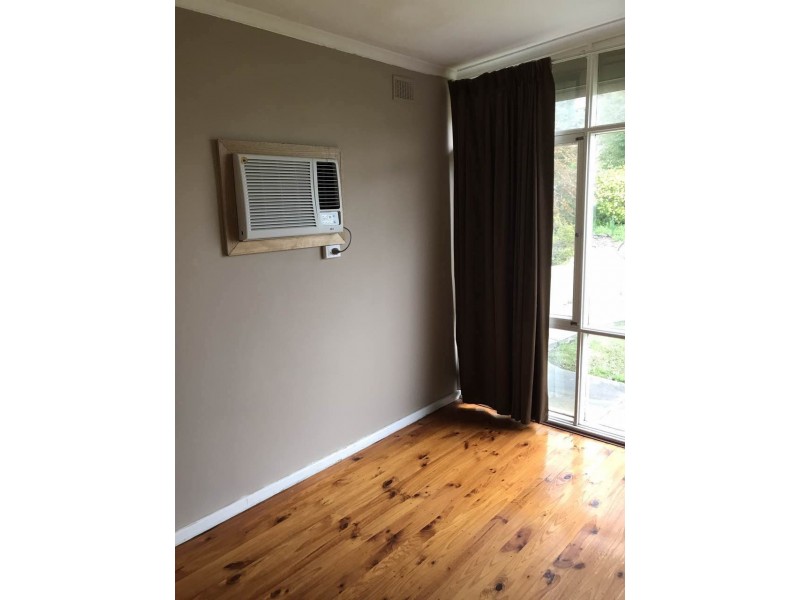 28 Goodwin Court, Para Hills SA 5096