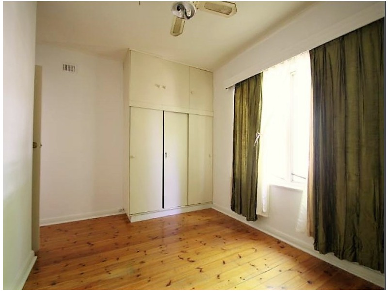 11 Neville Ave, Clarence Gardens SA 5039