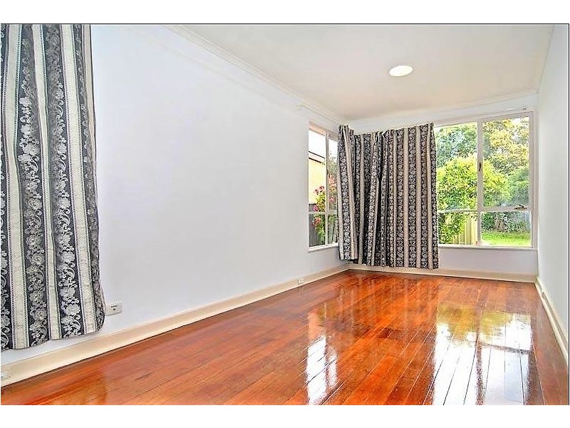 11 Neville Ave, Clarence Gardens SA 5039