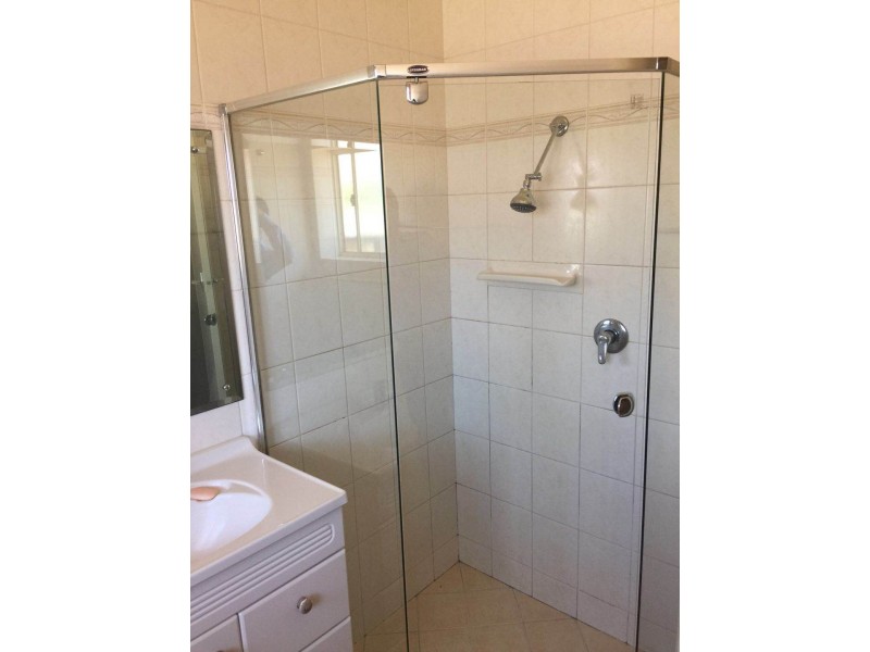 31 Oakleigh Road, Marion SA 5043