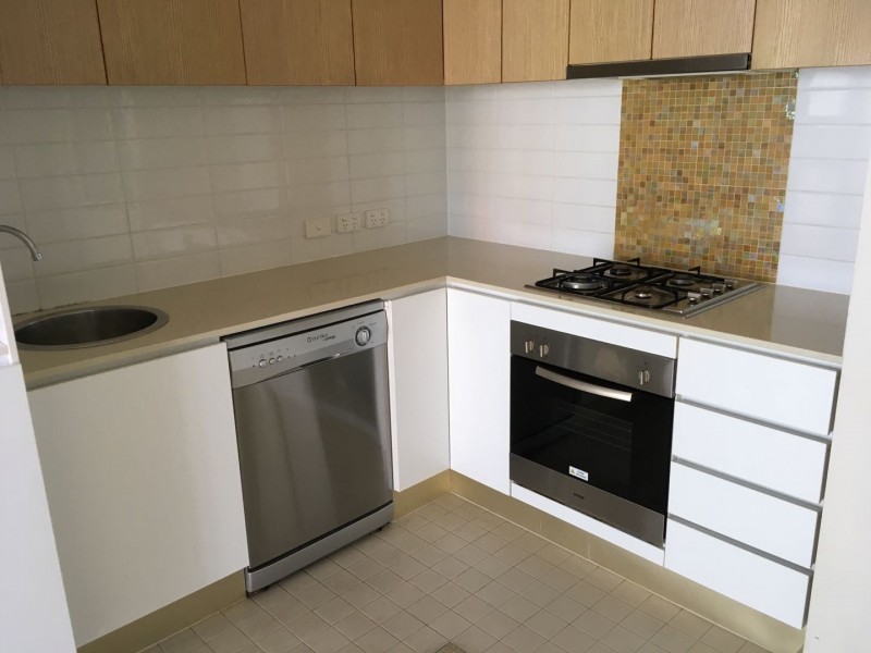 618/185 Morphett St, Adelaide SA 5000