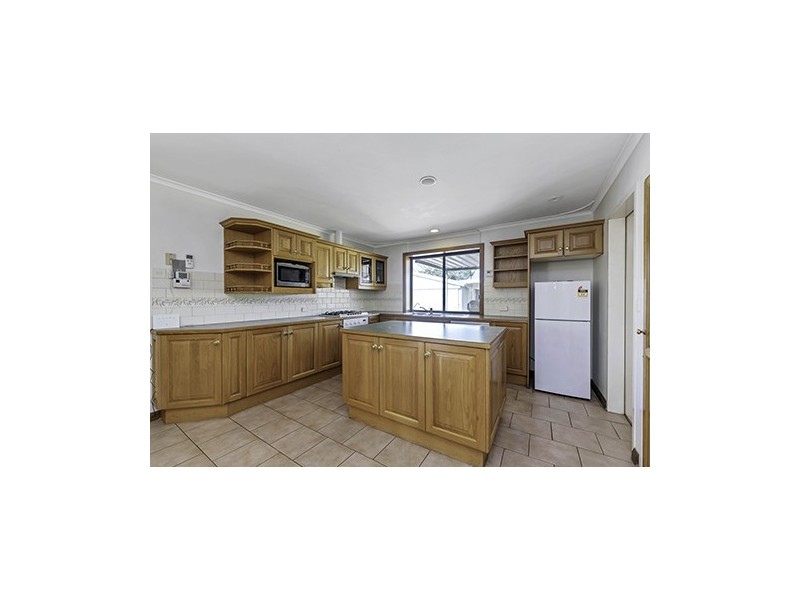 9A Pemberton St, Oaklands Park SA 5046