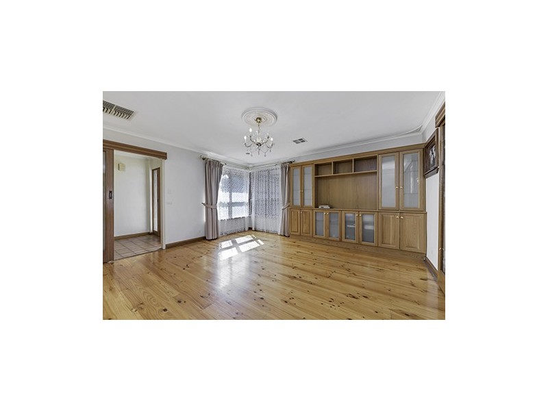 9A Pemberton St, Oaklands Park SA 5046