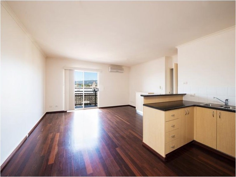 29A/188 Carrington St, Adelaide SA 5000
