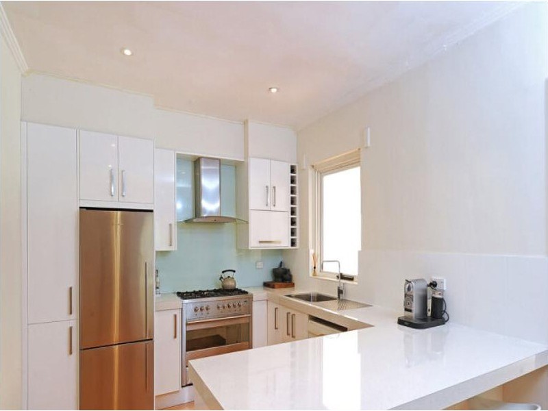 81 Pine Ave, Glenelg North SA 5045