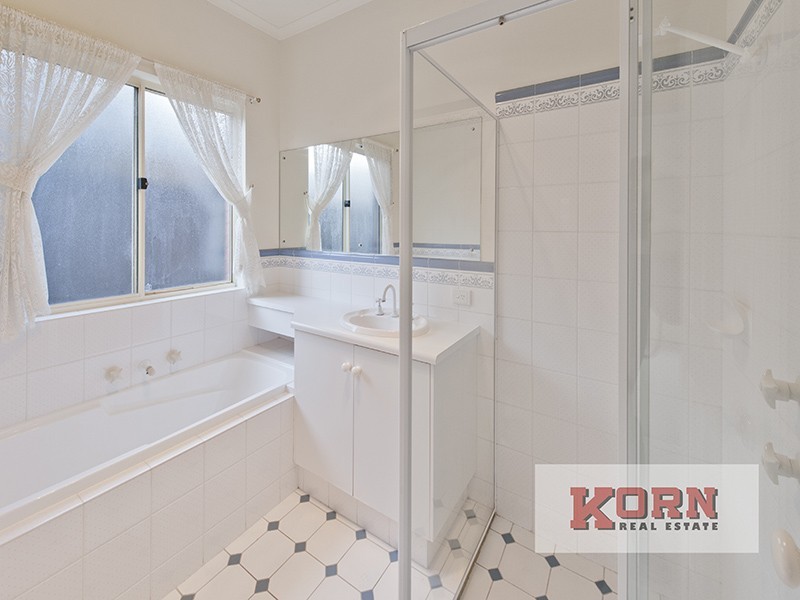 11A Watson St, Hectorville SA 5073