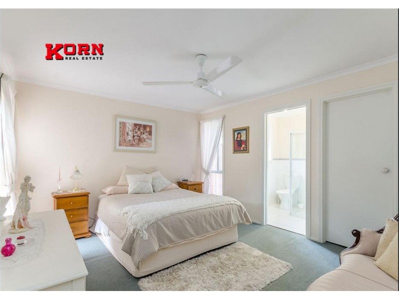 4 Field Street, Oakden SA 5086