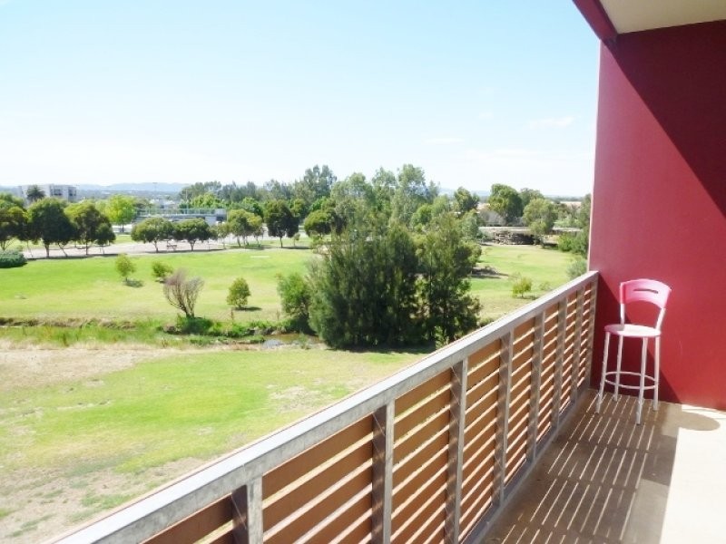 36/9-13 Yates Street, Mawson Lakes SA 5095