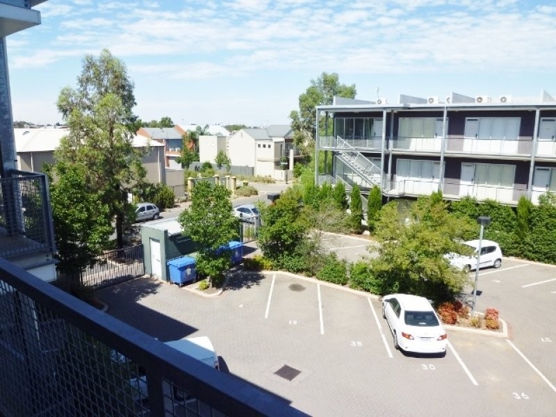 36/9-13 Yates Street, Mawson Lakes SA 5095