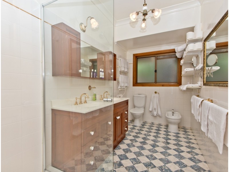 Eatons Hill QLD 4037