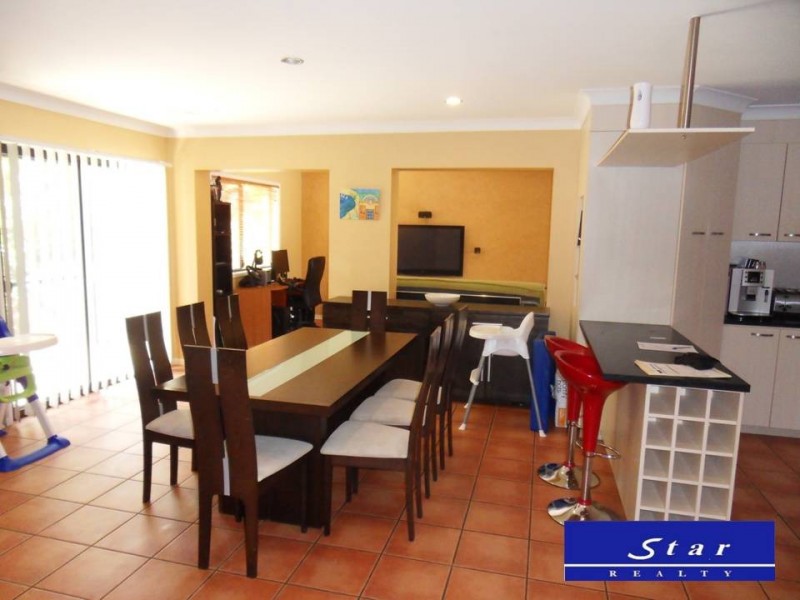 Eatons Hill QLD 4037