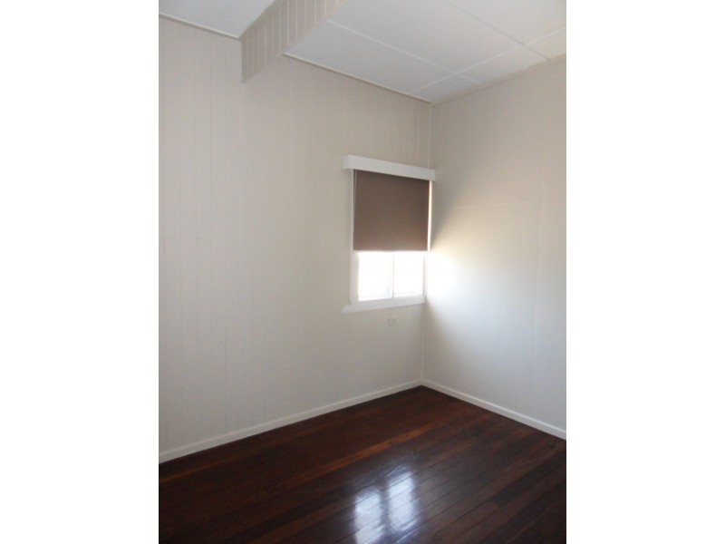 2/71 Corneilus Street, Clontarf QLD 4019