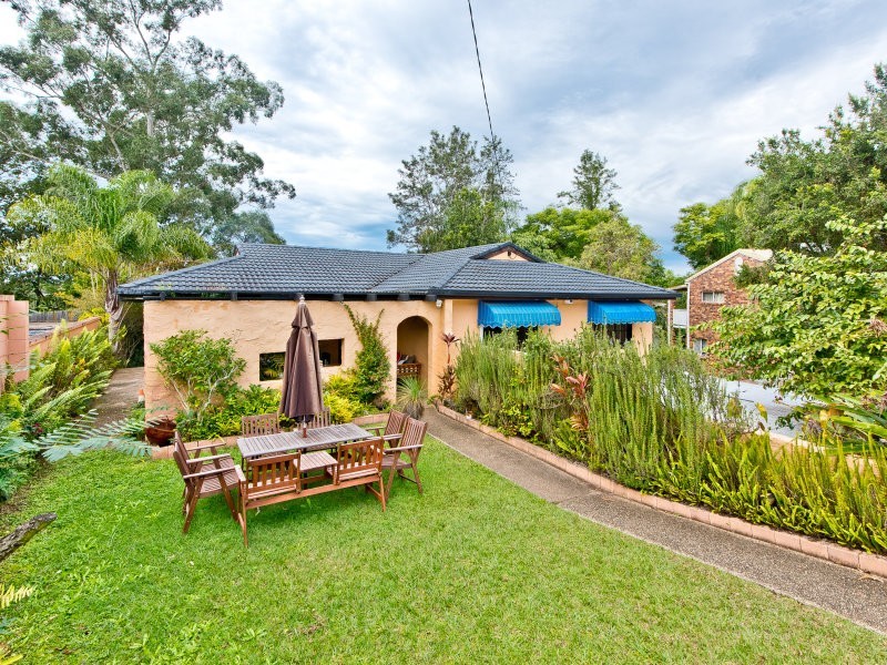 Eatons Hill QLD 4037