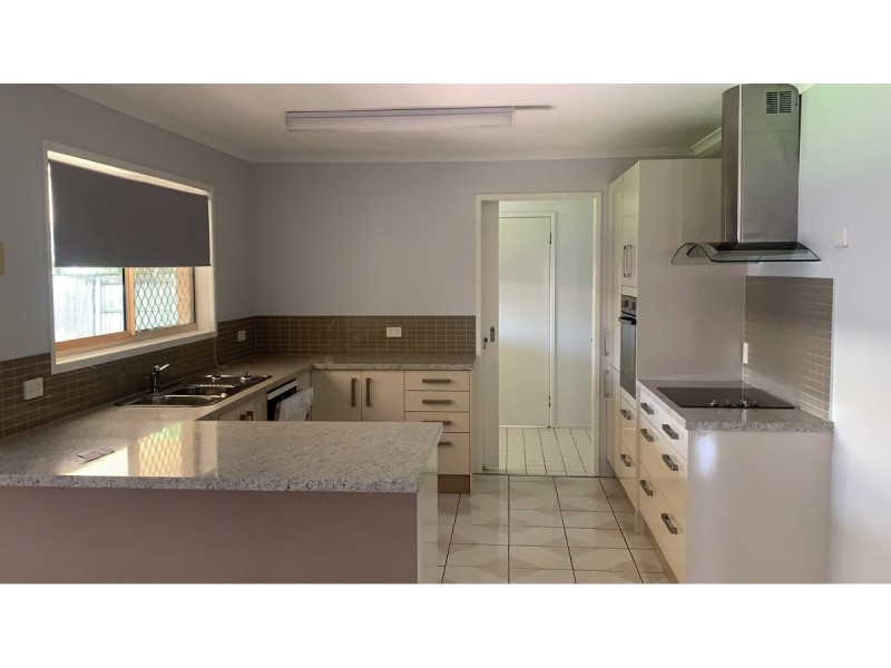 4 Chapman Court, Albany Creek QLD 4035