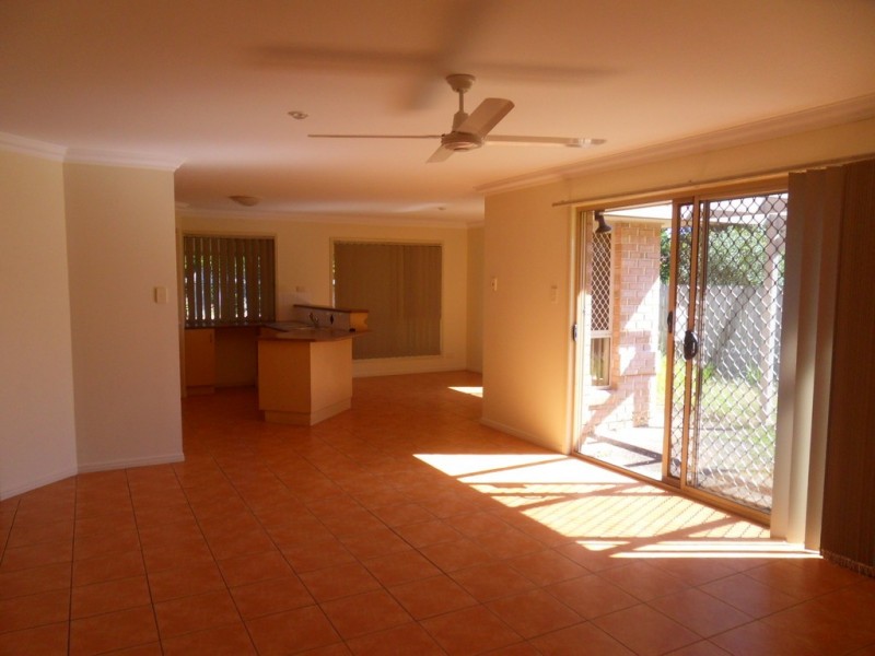 10 Barnard Crescent, Murrumba Downs QLD 4503