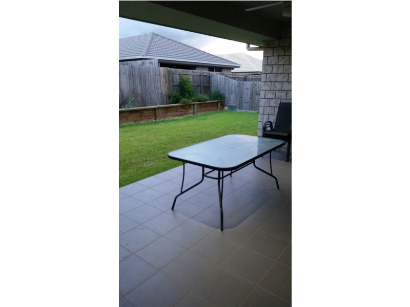 61 Chalk Circuit, North Lakes QLD 4509