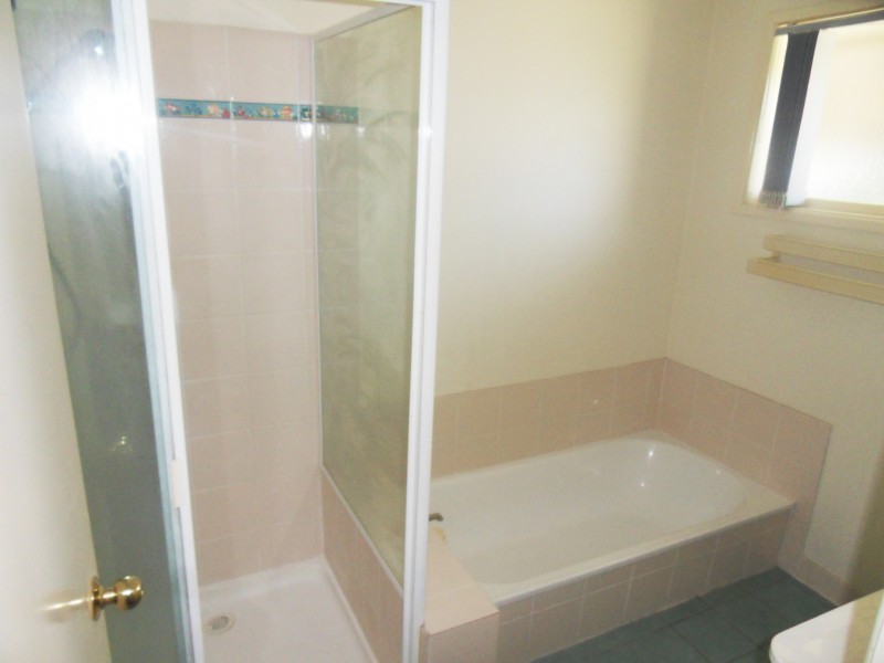 11 Jacaranda Drive, Albany Creek QLD 4035