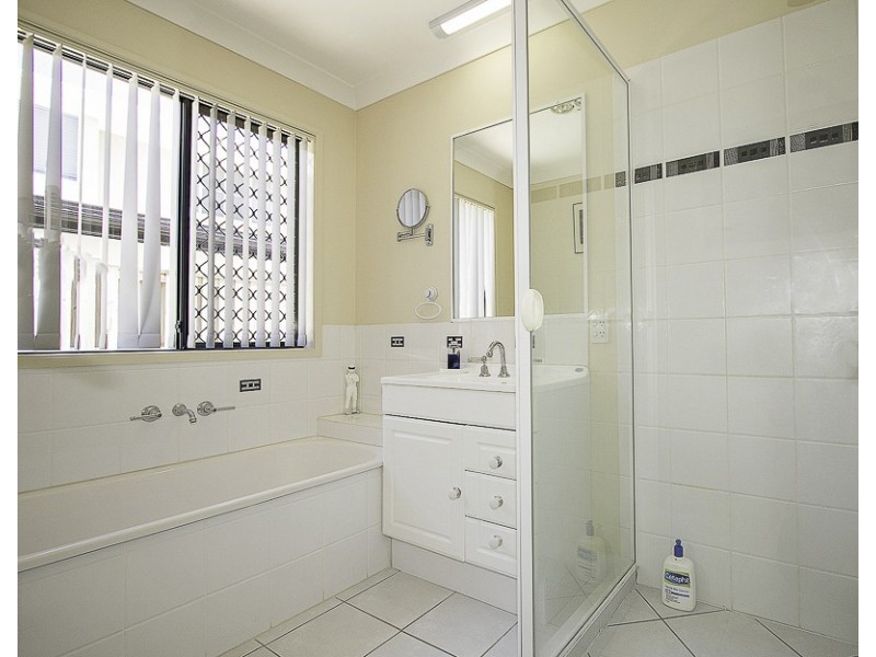 North Lakes QLD 4509