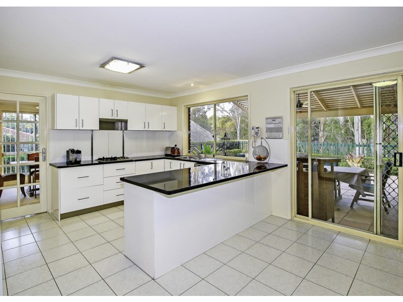 26 Peterson Place, Bridgeman Downs QLD 4035