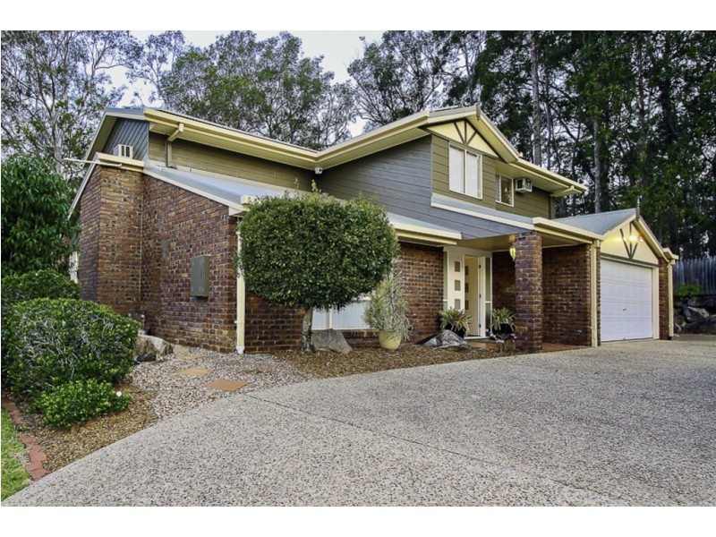 26 Peterson Place, Bridgeman Downs QLD 4035