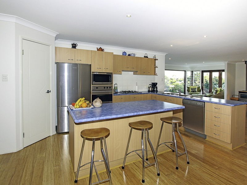 Eatons Hill QLD 4037