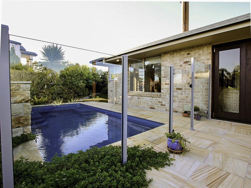 Eatons Hill QLD 4037