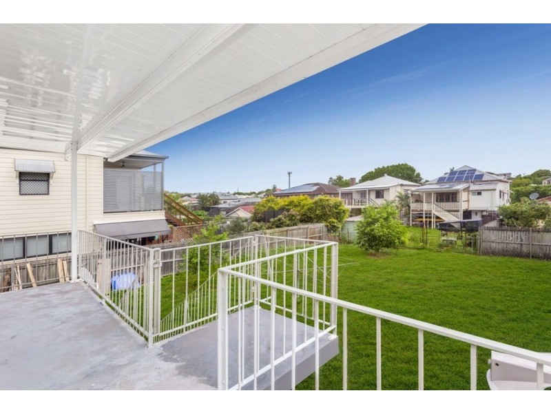 27 Isedale Street, Wooloowin QLD 4030