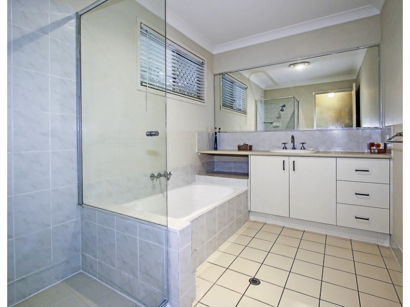 Bridgeman Downs QLD 4035