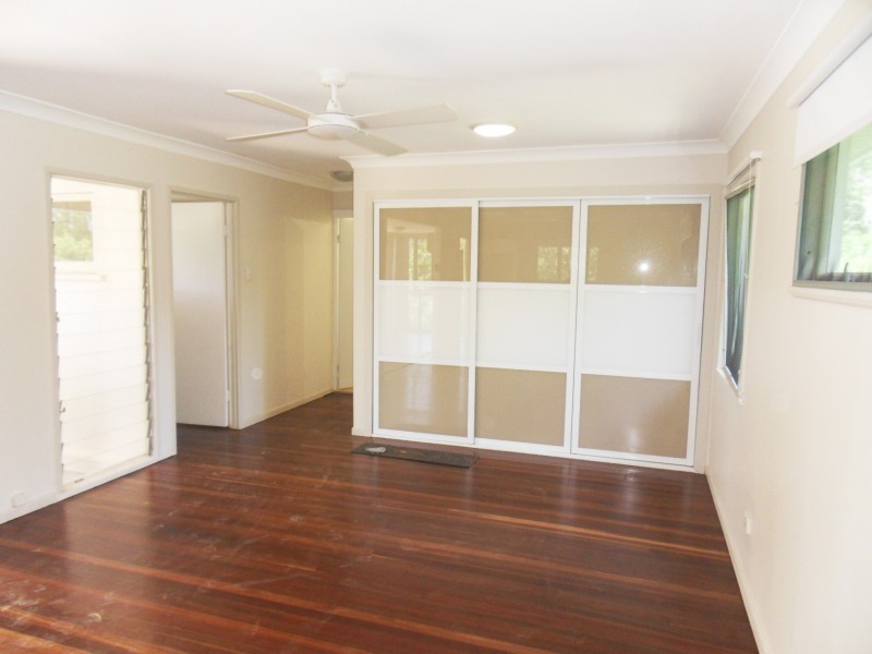 23 Akers Road, Lawnton QLD 4501