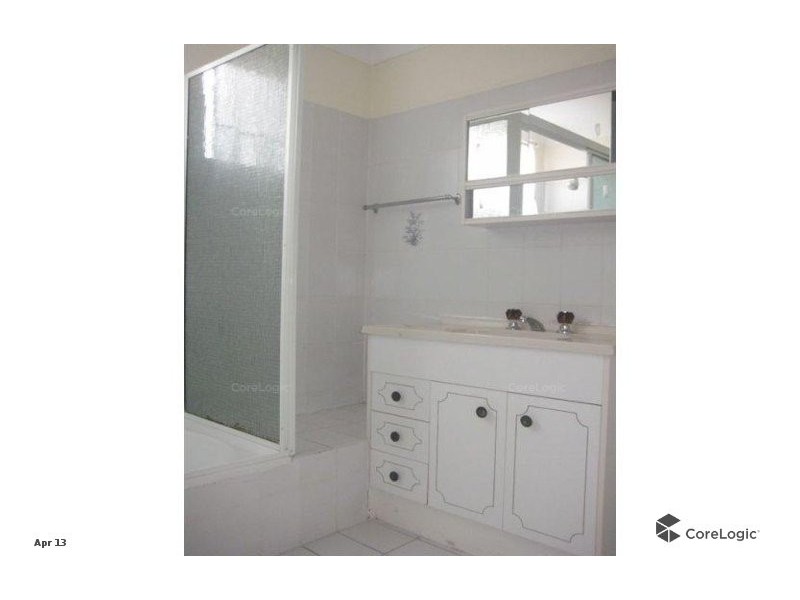 2/14 Collins Street, Clayfield QLD 4011