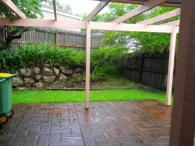 4 Simpson Court, Albany Creek QLD 4035