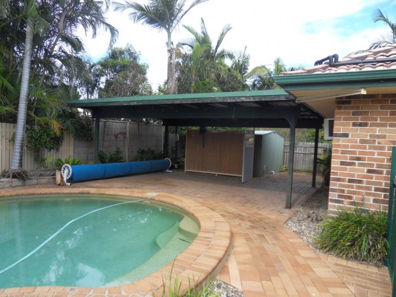 32 Bangalow Street, Bridgeman Downs QLD 4035