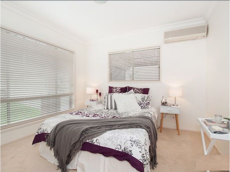 302 Rode Road, Wavell Heights QLD 4012