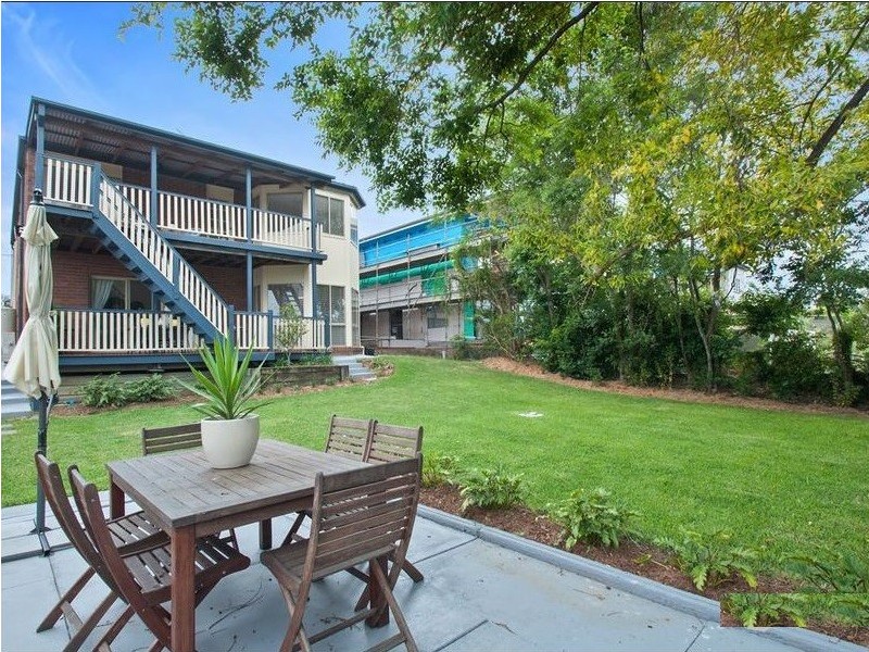 302 Rode Road, Wavell Heights QLD 4012