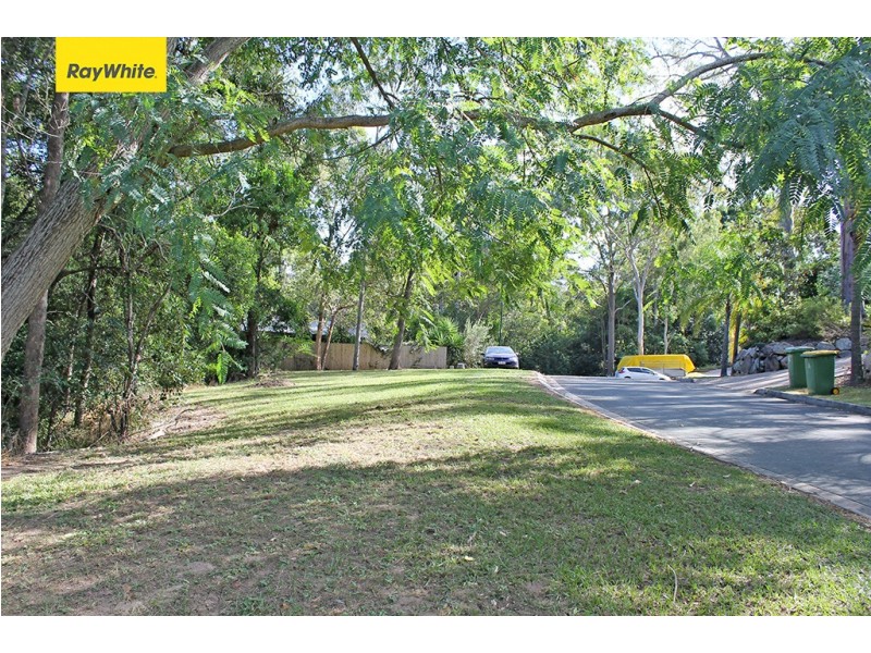 1 Ceratodus Court, Lawnton QLD 4501