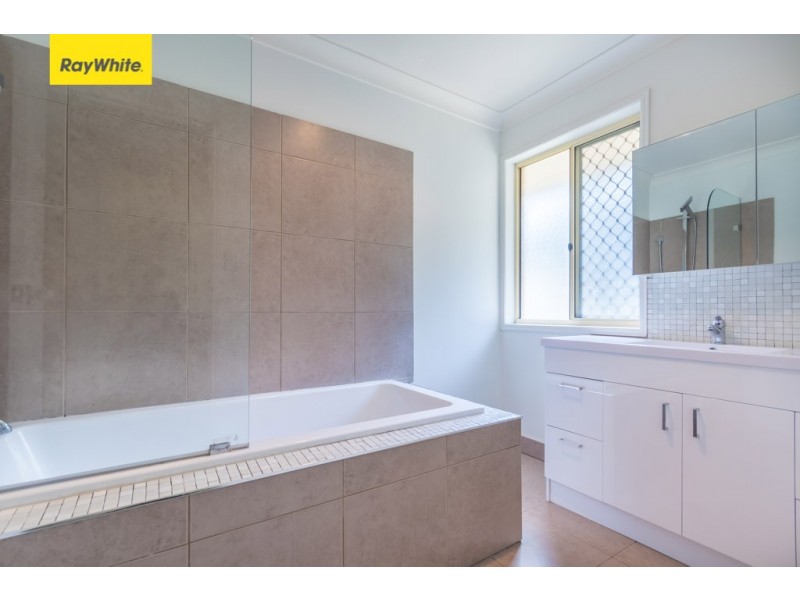 12 Piggott Road, Bellmere QLD 4510